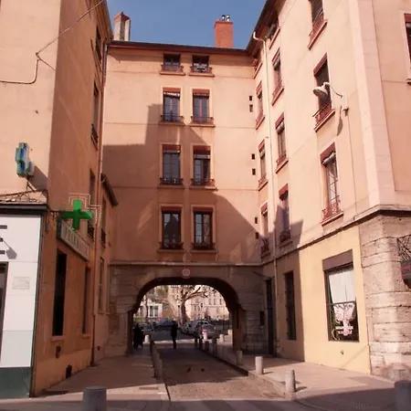 Apartament At In Lyon
